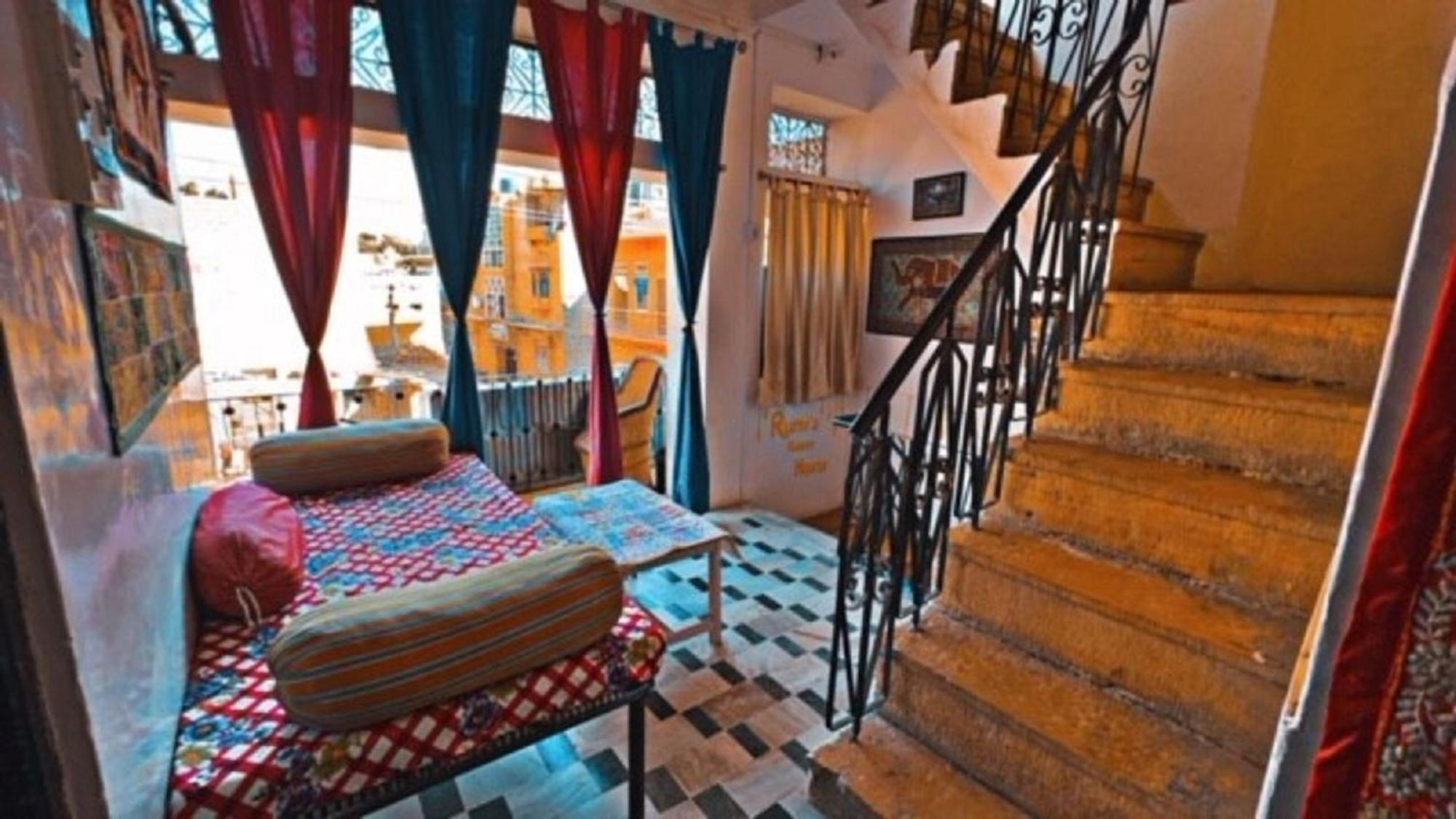 Rumi'S Guest House Джайсалмер Екстер'єр фото